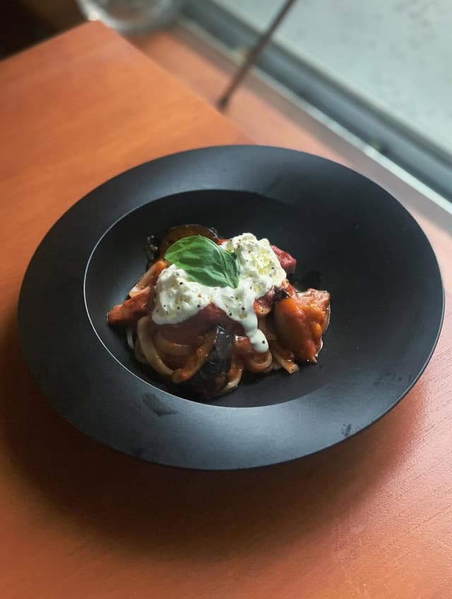 旬の秋なすと無添加ベーコンのポモドーロ