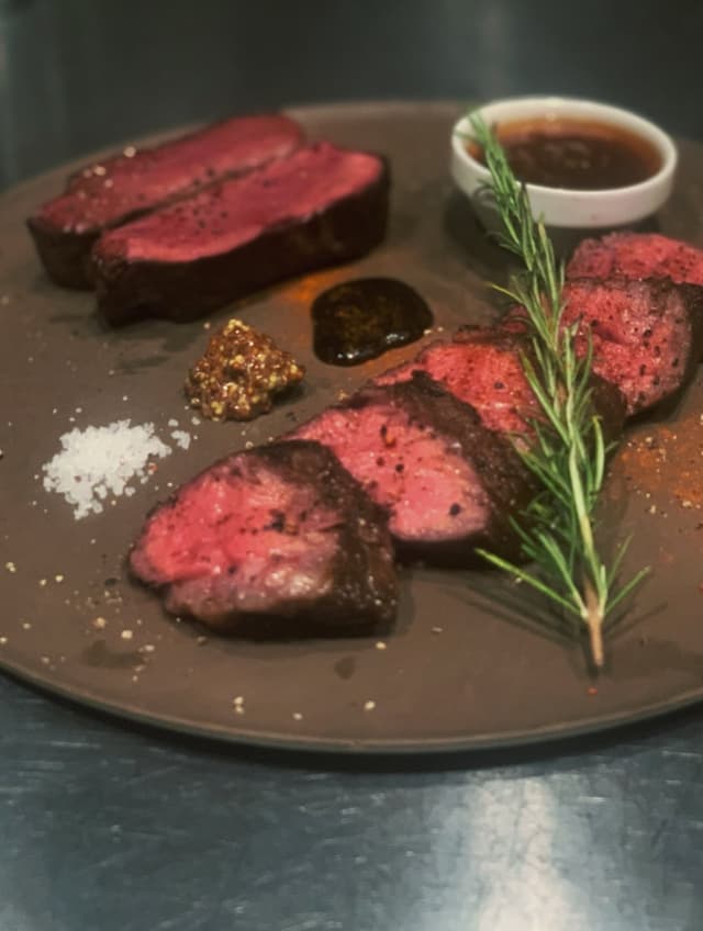 10月4日(土)・5日(日)のディナータイム限定メニュー